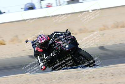 media/Jan-08-2022-SoCal Trackdays (Sat) [[1ec2777125]]/Turn 15 Inside (950am)/